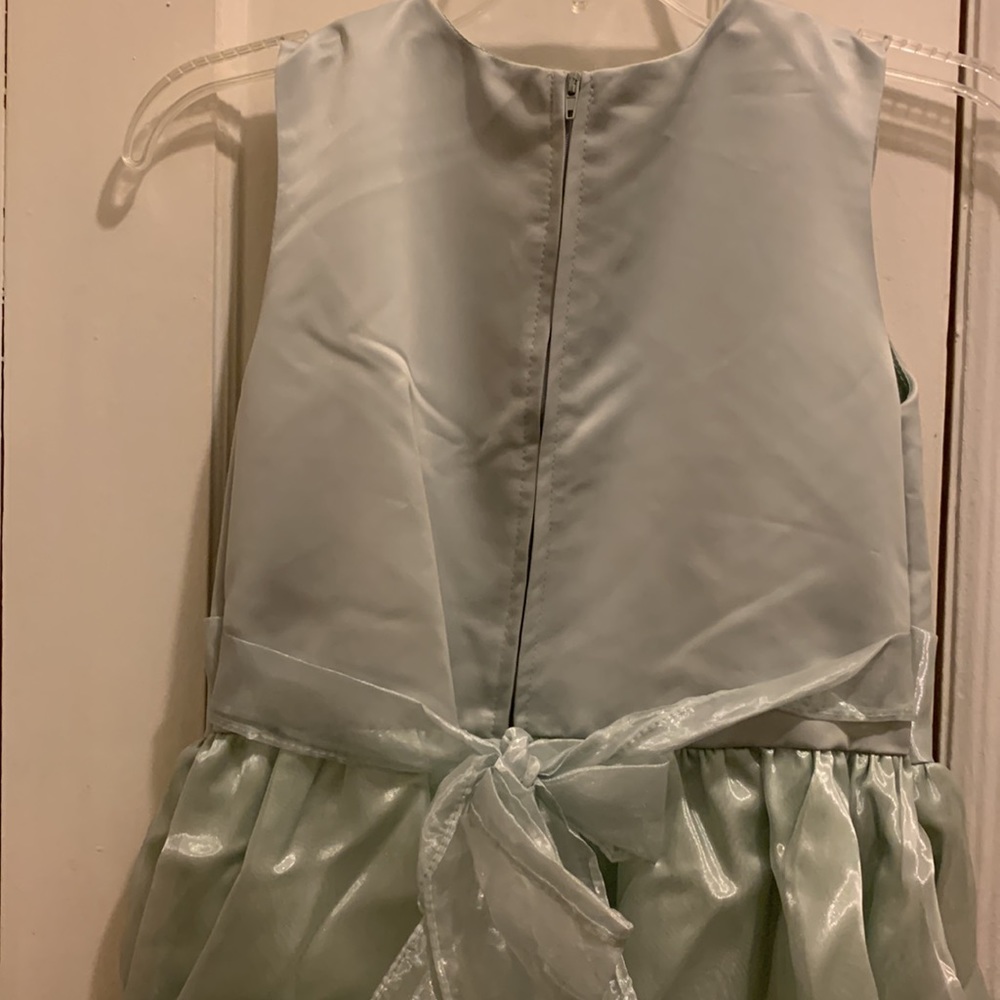 Green Dress - Picture 5 of 6